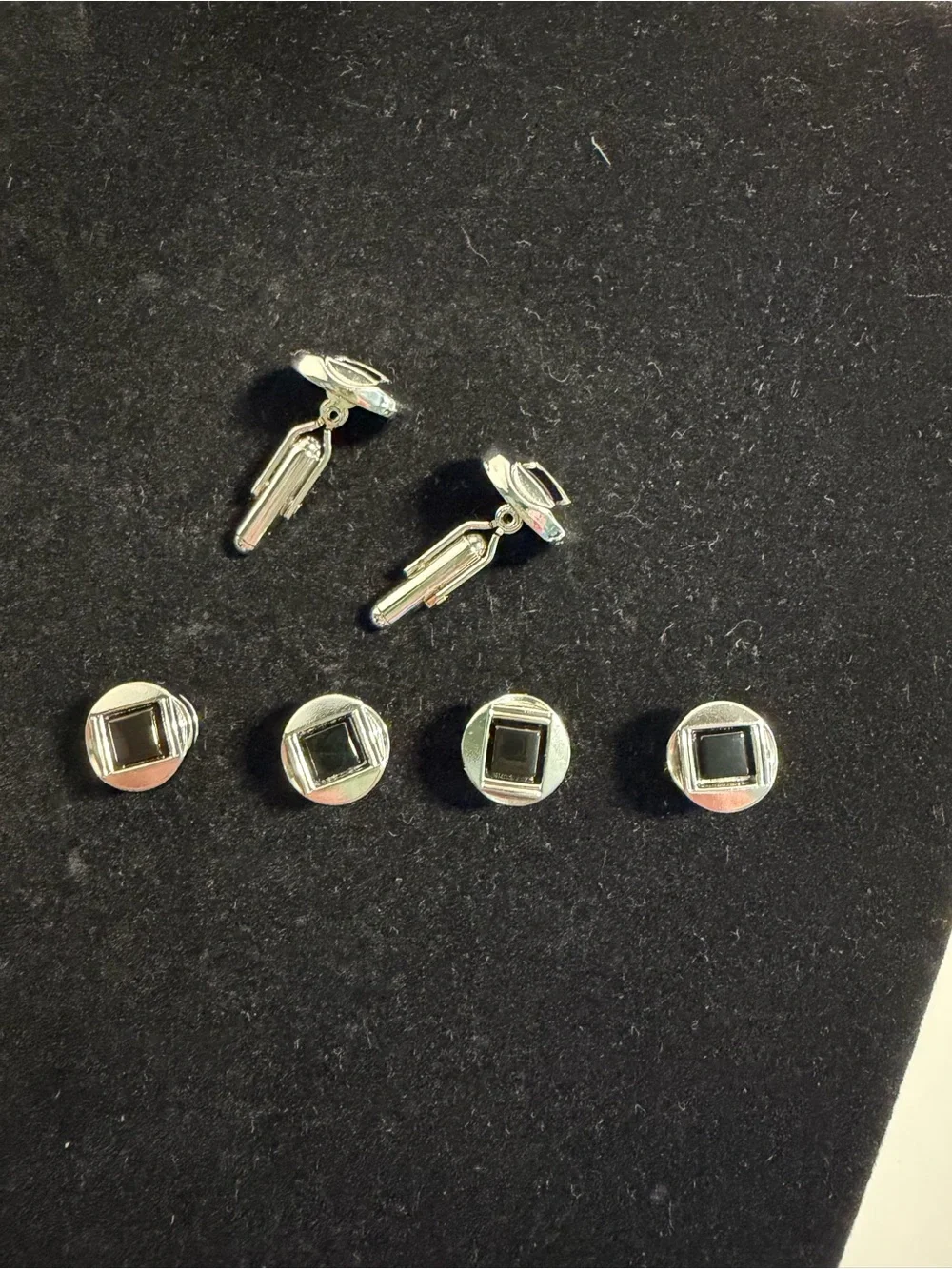 N/A classic silver
